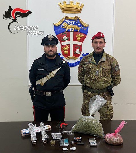 PATERNÒ. QUASI 700 GRAMMI DI MARIJUANA IN CASA: ARRESTATO DAI CARABINIERI UN 25ENNE
