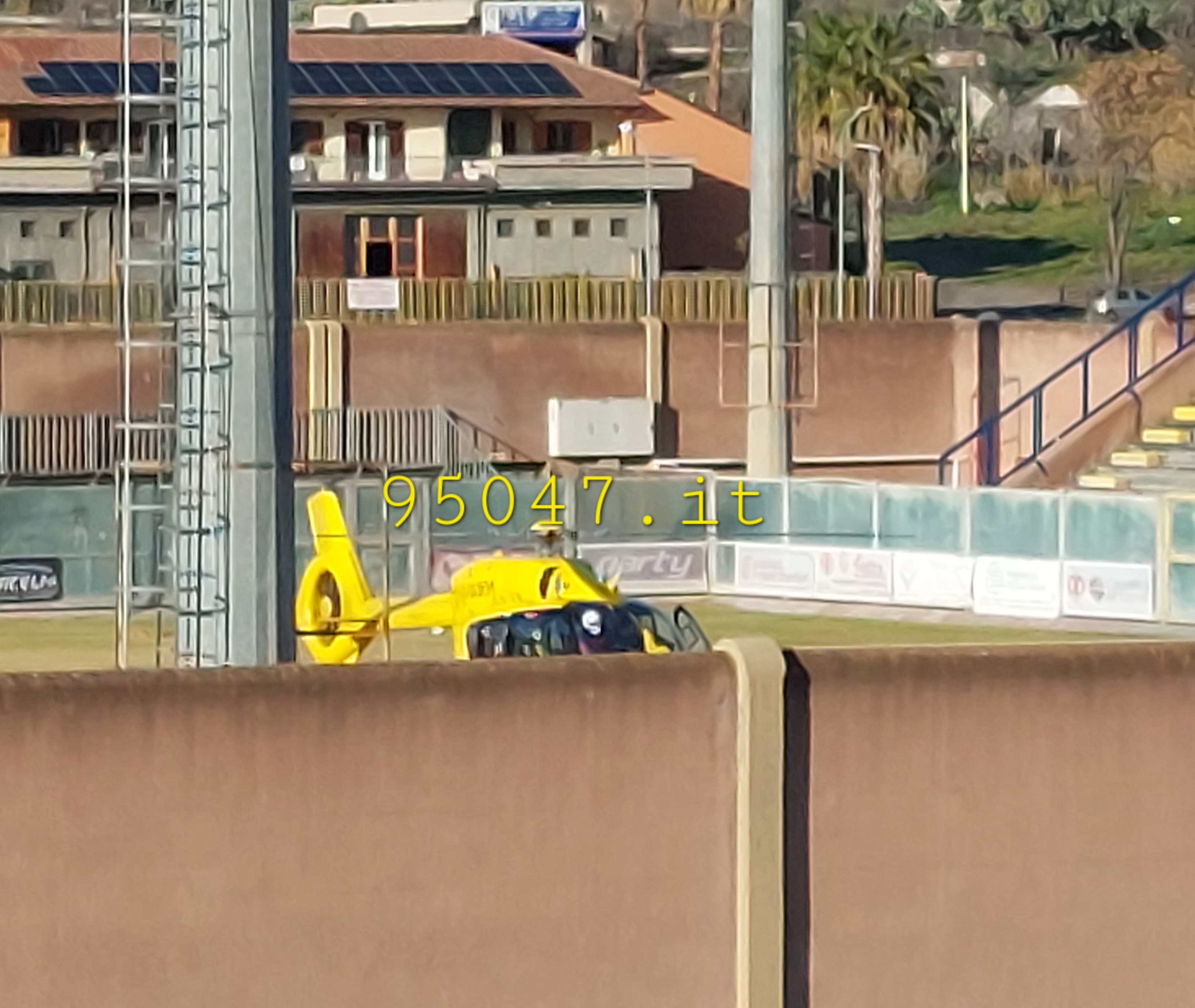 Paternó incendio in una abitazione, ustionato un uomo trasportato in elisoccorso