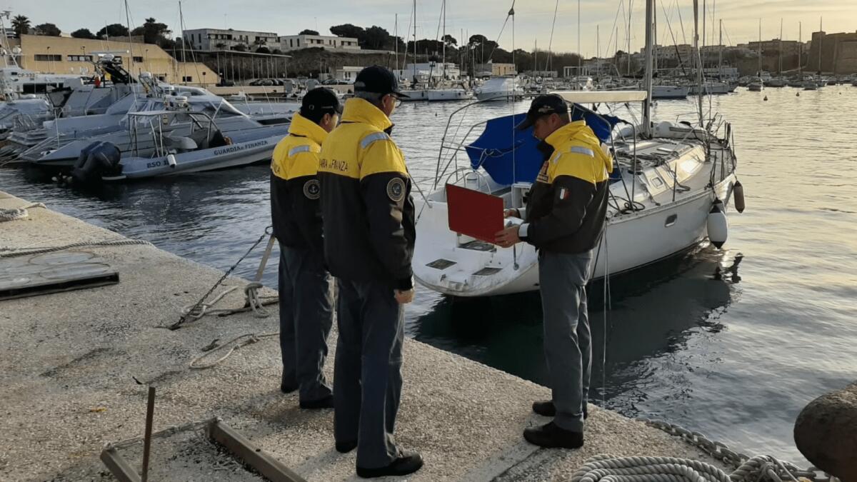 MILAZZO –  INDIVIDUATE 18 IMBARCAZIONI NON DICHIARATE AL FISCO - 