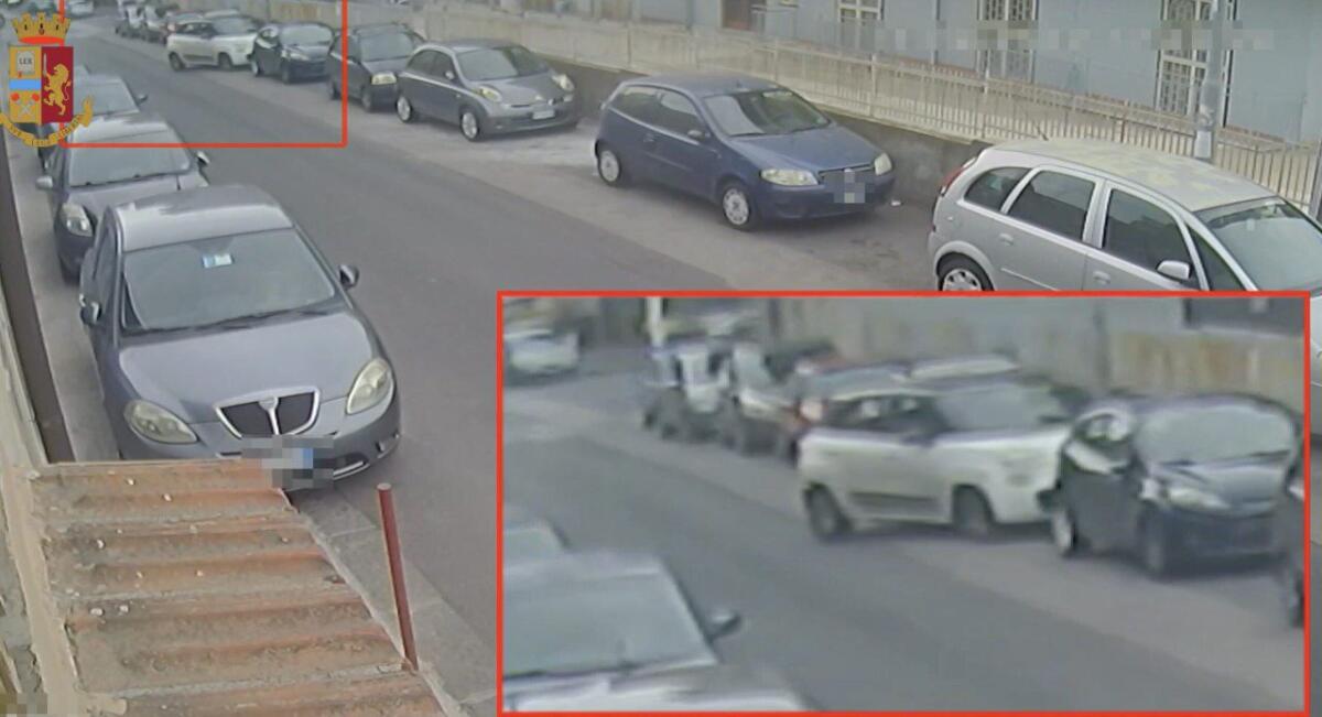 CATANIA. ANZIANO AGGREDITO ALLE SPALLE IN CASA E RAPINATO BRUTALMENTE, 2 ARRESTI - 