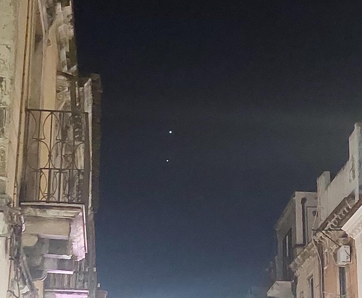 SAN VALENTINO IN RITARDO NEI CIELI: VENERE E GIOVE SI “BACIANO” PURE NEI CIELI DI PATERNO' - 