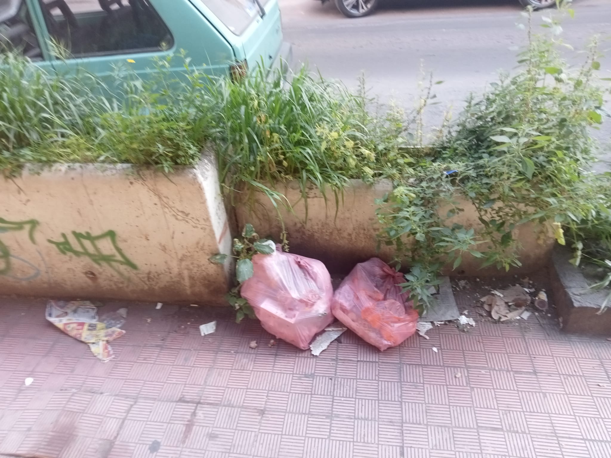 PATERNO'. VIA LUIGI RIZZO: LA SEGNALAZIONE DI UN LETTORE