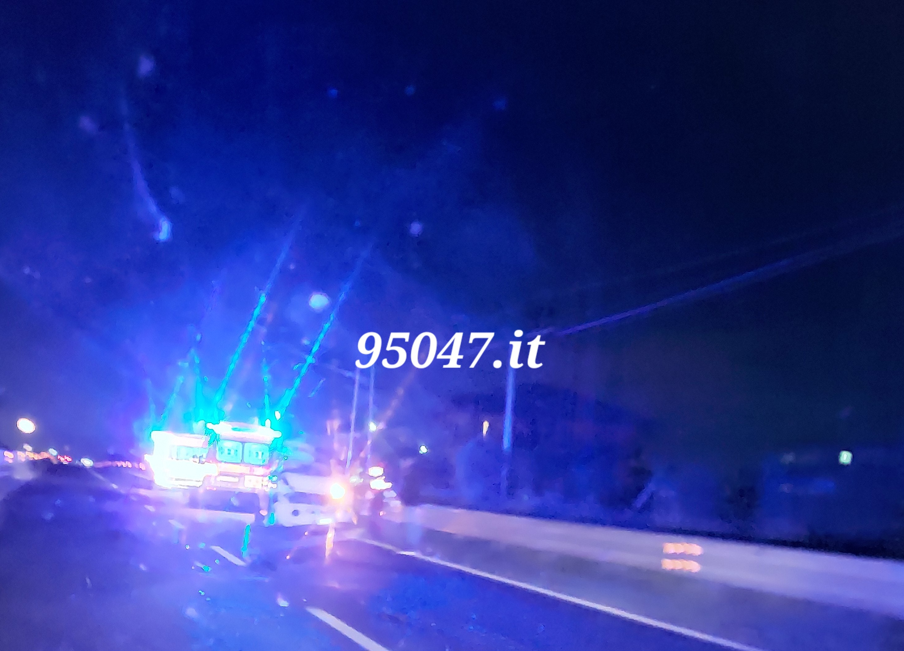 INCIDENTE SULLA SS121 A PALAZZOLO, SOCCORSI SUL POSTO