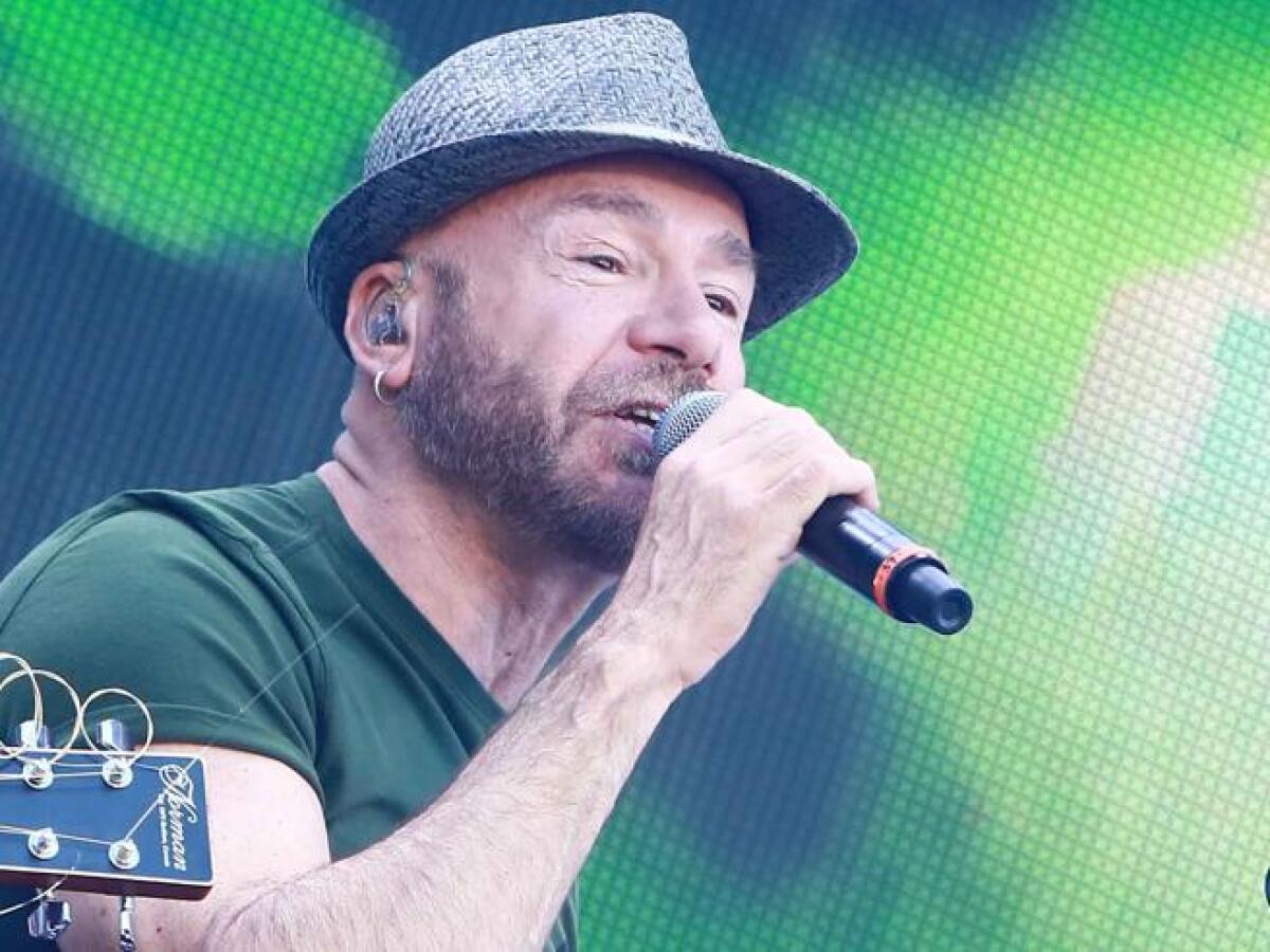 IL CANTANTE MARIO VENUTI AGGREDITO CON UN CALCIO PER UN DIVERBIO - 