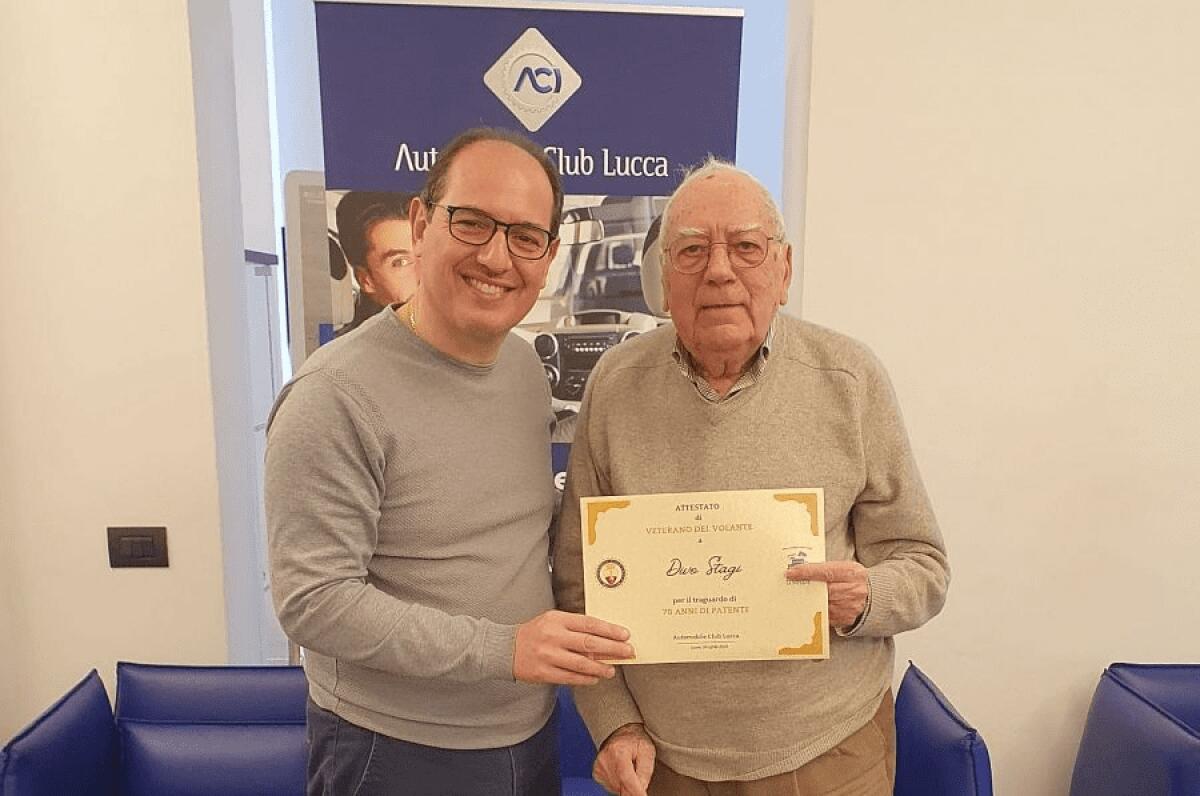 NONNO DIVO, PATENTE RINNOVATA A 99 ANNI, PREMIATO DA ACI - 