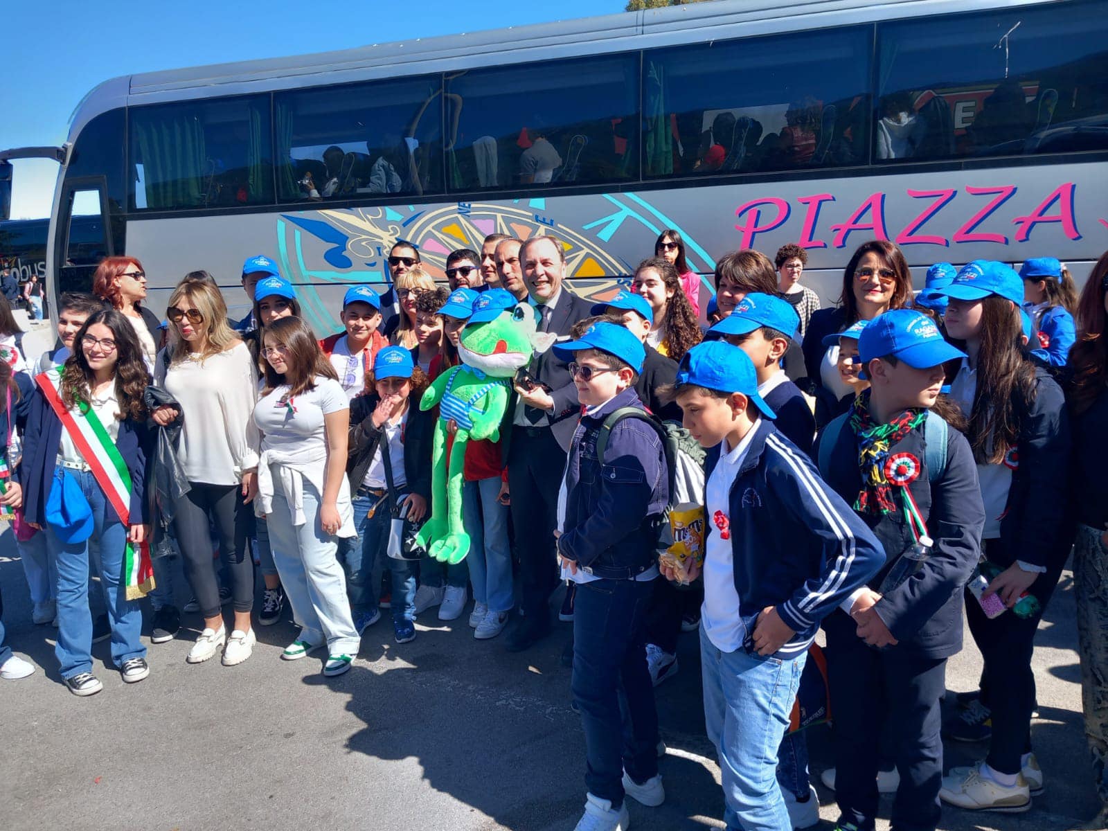PATERNÒ, I RAGAZZI DEL BABY CONSIGLIO IN VISITA ALL’ARS