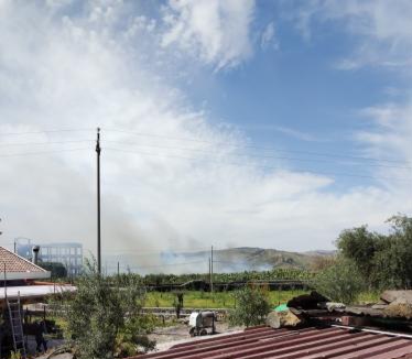 PATERNO': VASTO INCENDIO DI STERPAGLIE ZONA SALINELLE