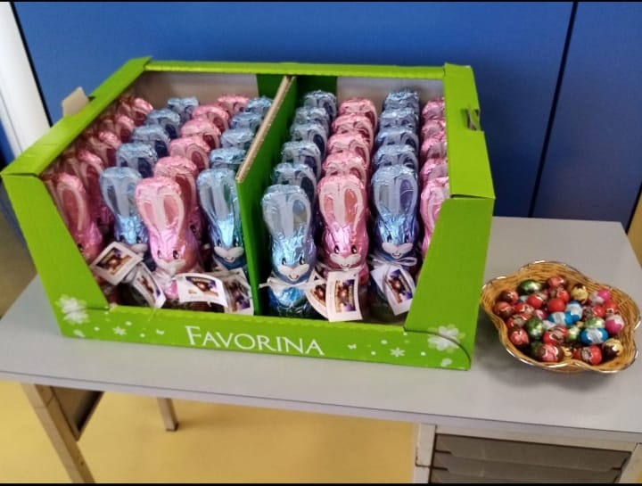 PATERNÒ: UN SORRISO E UN CONIGLIETTO DI CIOCCOLATA AI BAMBINI DEL CENTRO “VILLA SANDRA” DALL’ASS. ENOSIS