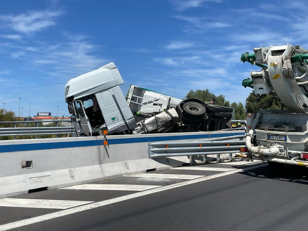Incidente sulla tangenziale , uscita obbligatoria San Giorgio in direzione Siracusa