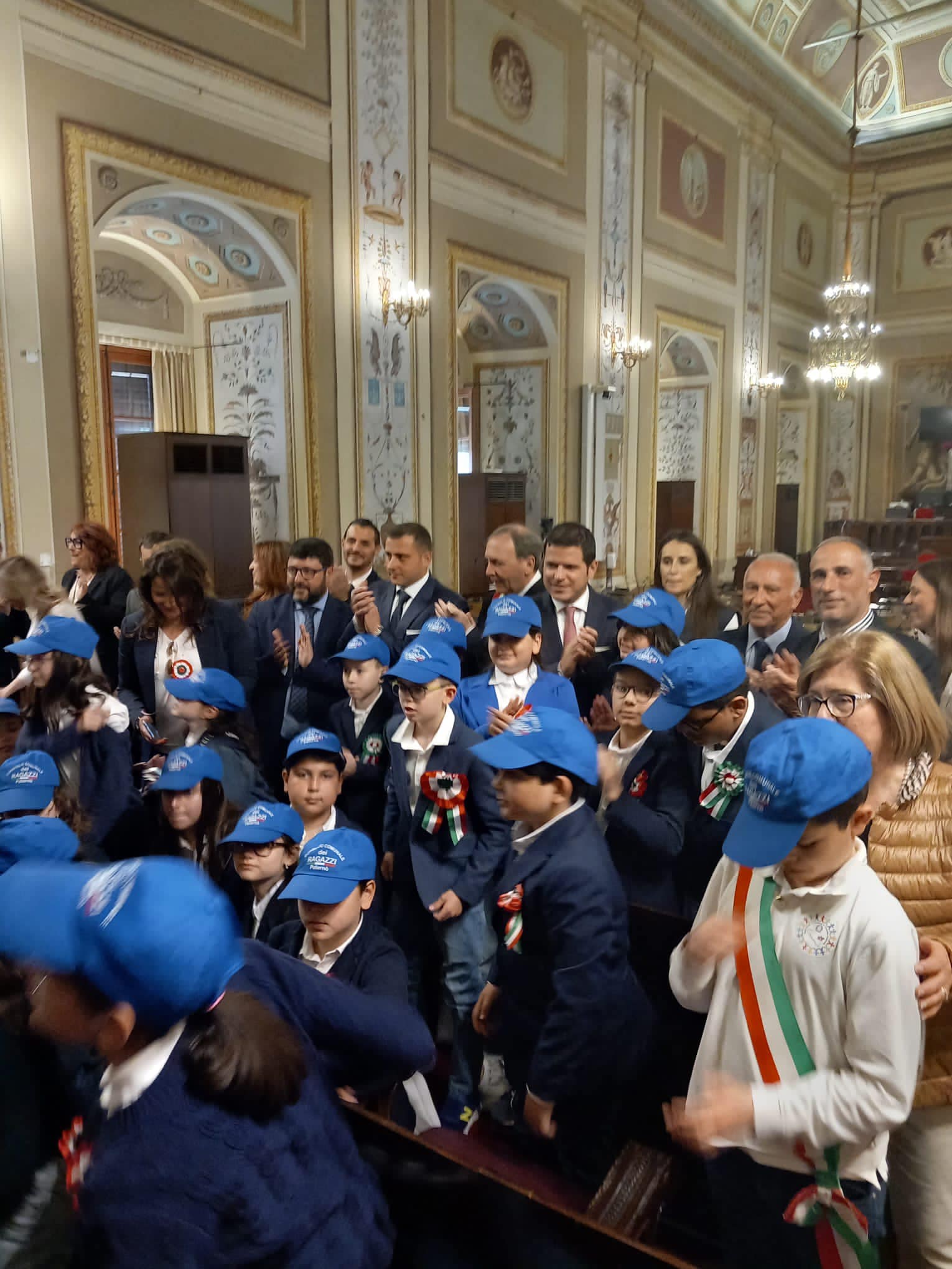 PATERNÒ, I RAGAZZI DEL BABY CONSIGLIO IN VISITA ALL’ARS