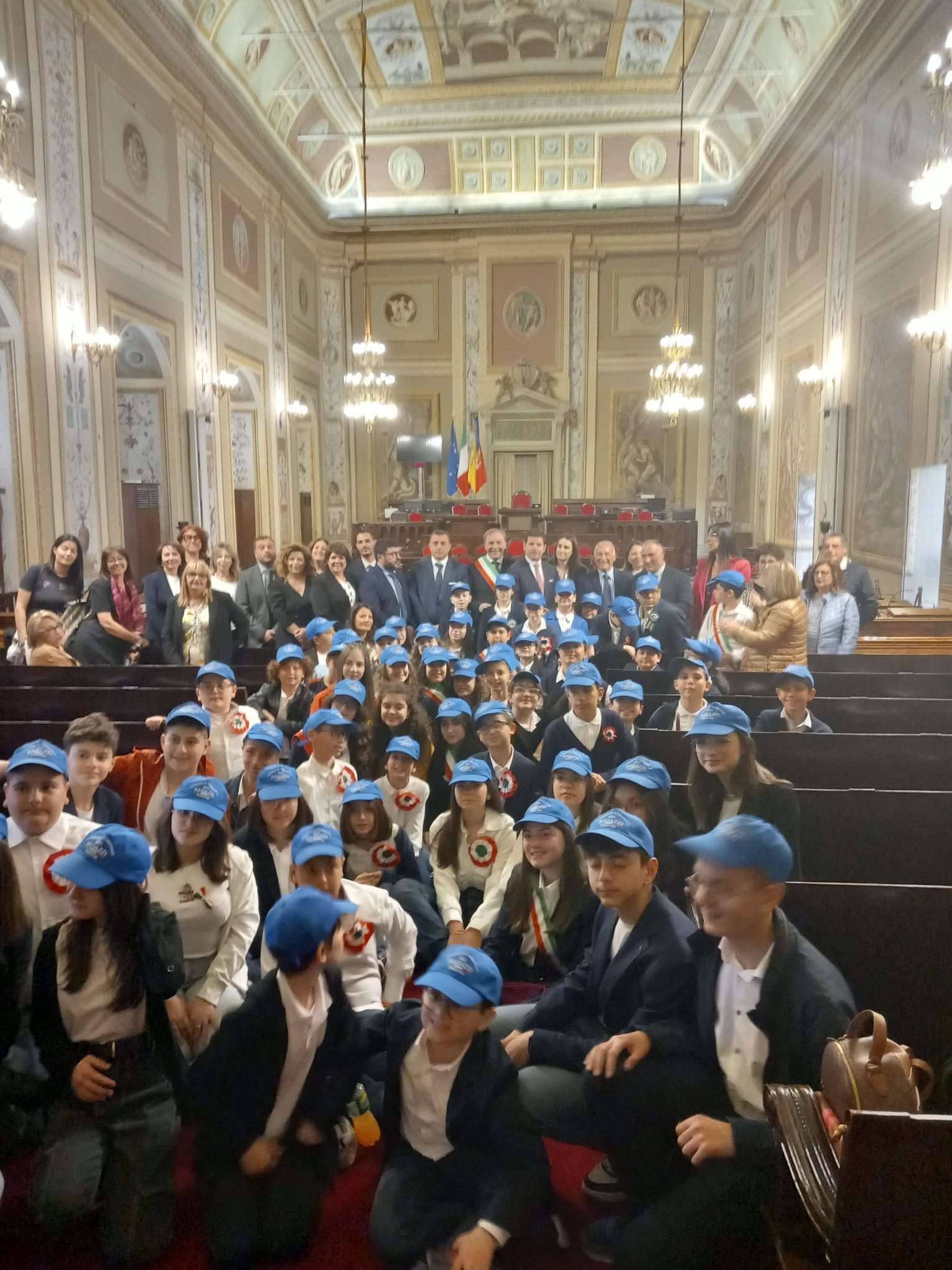 PATERNÒ, I RAGAZZI DEL BABY CONSIGLIO IN VISITA ALL’ARS