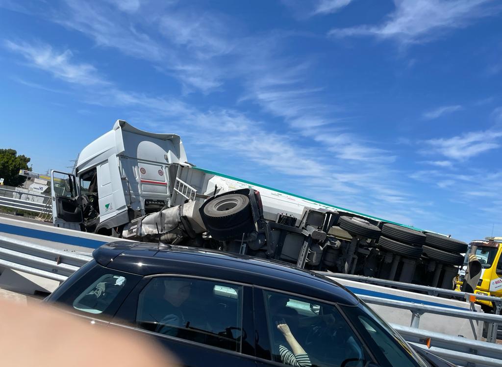 Incidente sulla tangenziale , uscita obbligatoria San Giorgio in direzione Siracusa