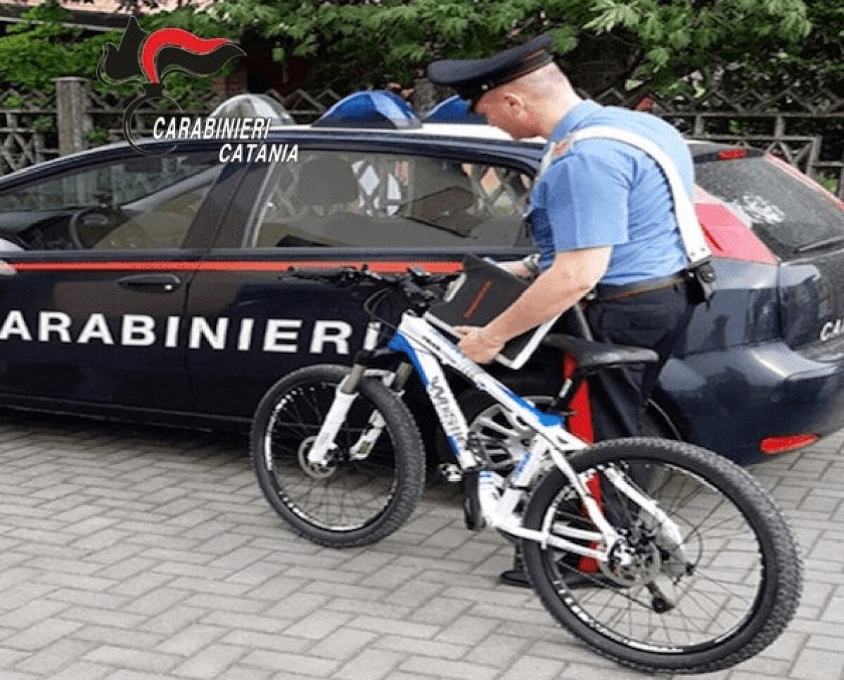 CATANIA. RUBA LA BATTERIA DI UNA BICICLETTA ELETTRICA E SCAPPA: ARRESTATO - 