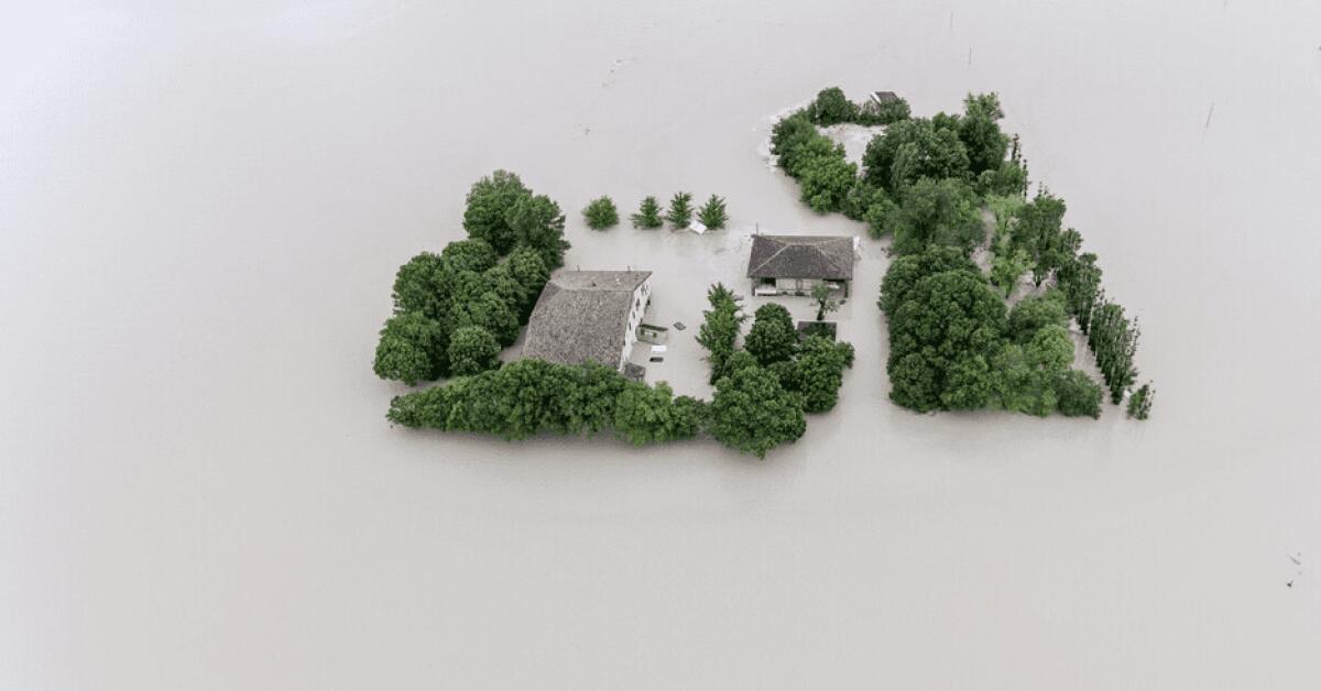 ALLUVIONE IN EMILIA ROMAGNA: TUTTI I FIUMI DELLA REGIONE SONO ESONDATI. BILANCIO PROVVISORIO DI 9 MORTI - 