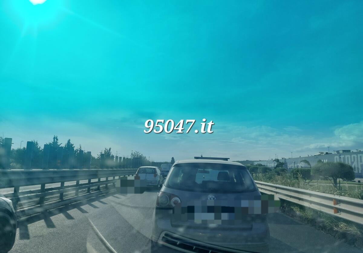 PROSEGUONO I LAVORI SULLA SS121 IN DIREZIONE  PATERNÒ,  LUNGHE CODE - 