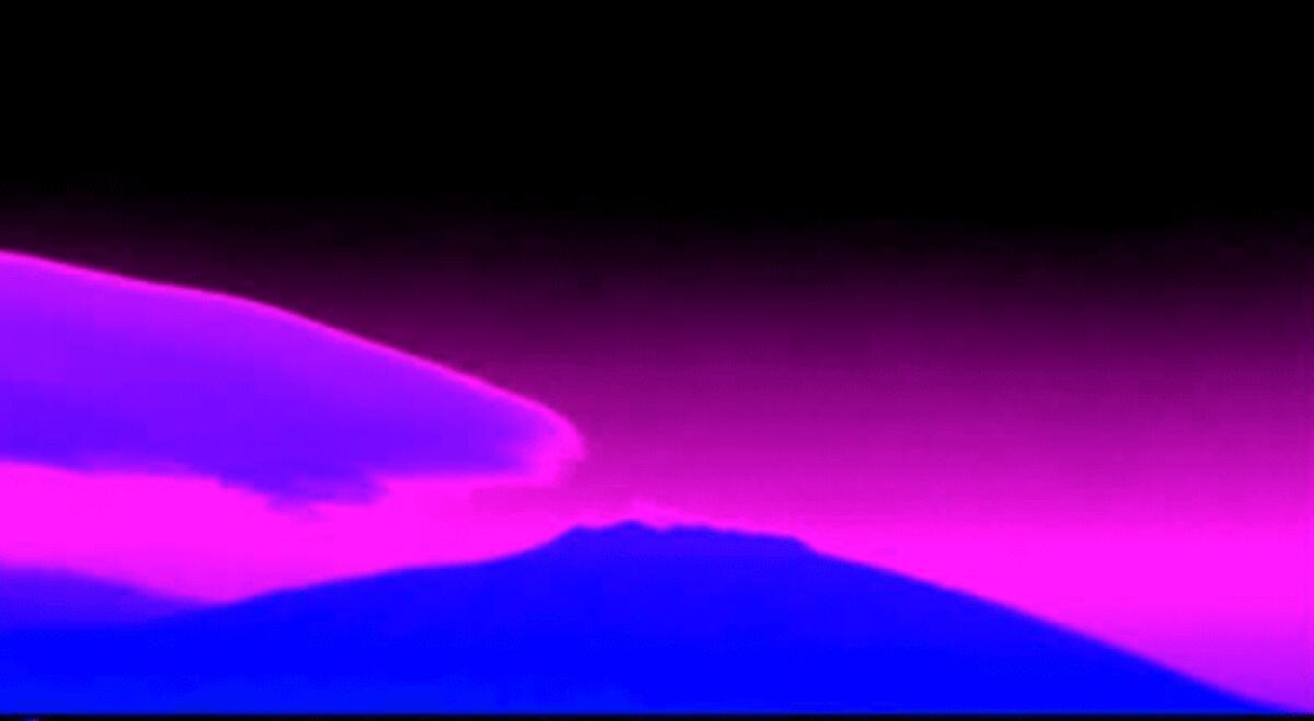 ETNA, IL VULCANOLOGO BORIS BEHNCKE “ERUZIONE LATERALE IMMINENTE AL MOMENTO NON C'È SEGNO, L'ATTIVITÀ È LIMITATA ALLA SOMMITÀ DELL'ETNA E NON RAPPRESENTA UNA MINACCIA PER LE ZONE POPOLATE. - 