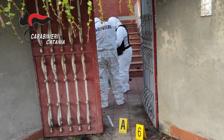 SAN GREGORIO DI CATANIA, CUOCO UCCIDE IL FRATELLO DOPO UNA LITE: ARRESTATO DAI CARABINIERI