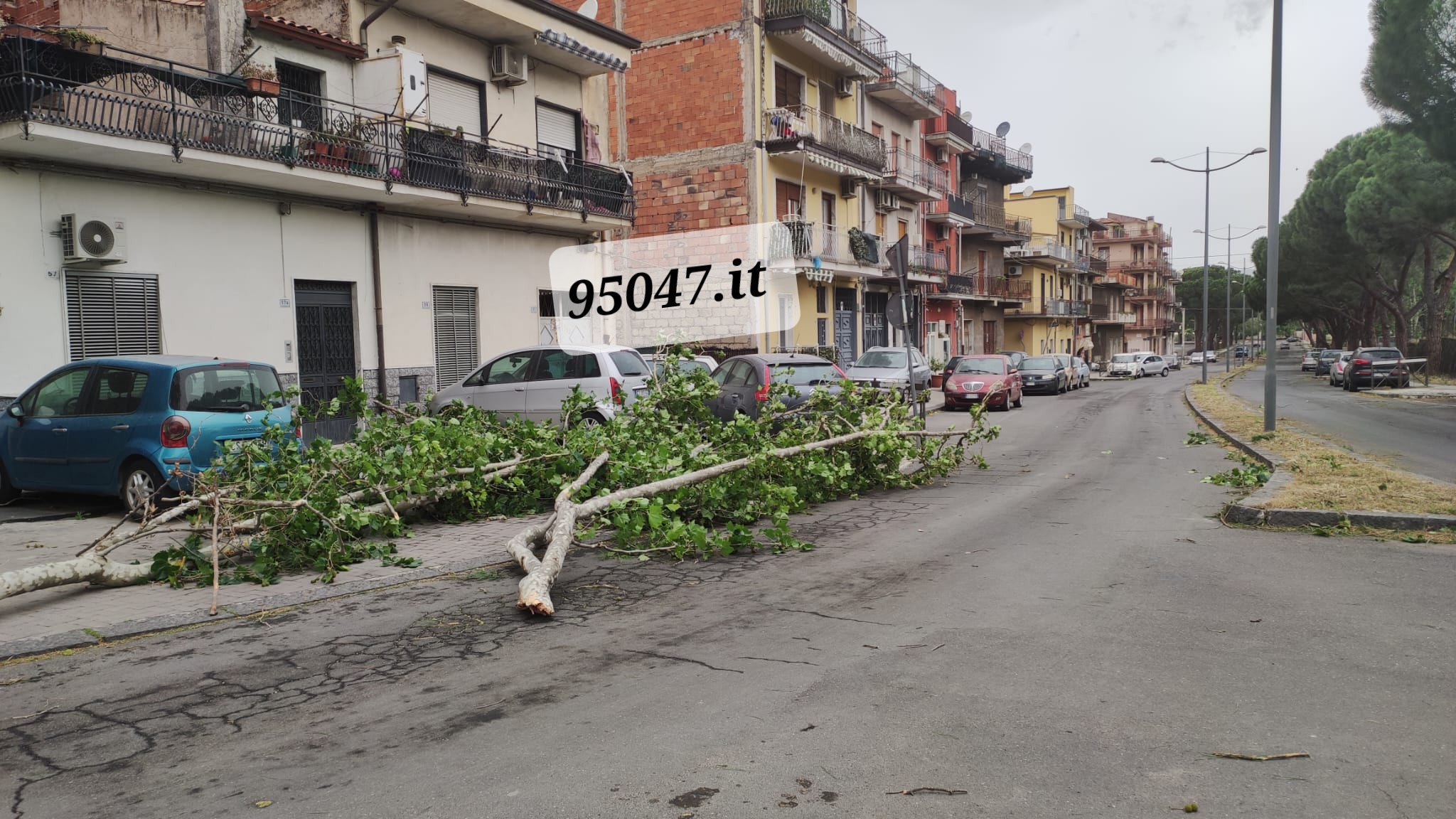 MALTEMPO NEL CATANESE, I VIGILI DEL FUOCO RICHIAMANO PERSONALE IN TURNO LIBERO