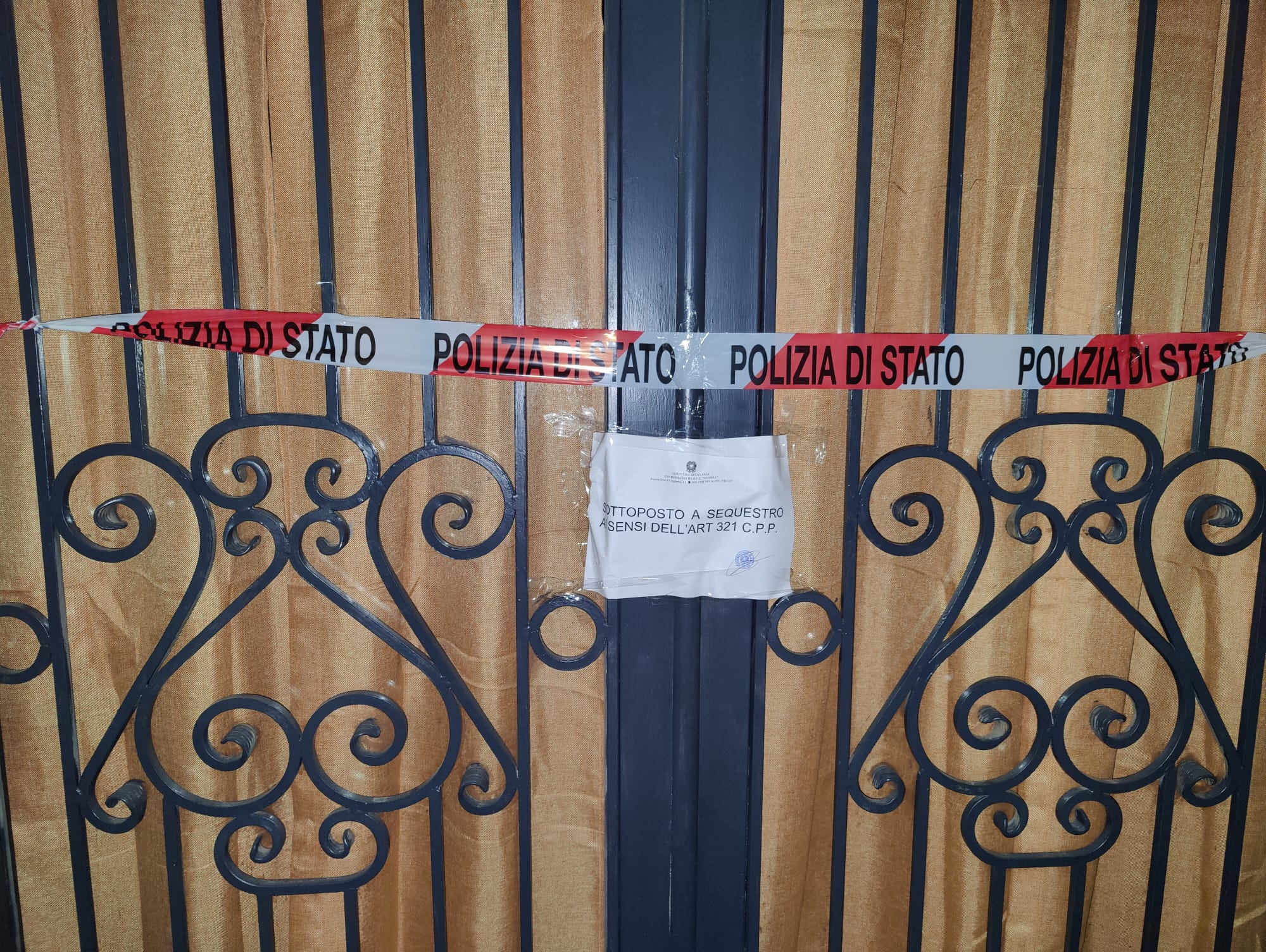 CATANIA. RINVENUTE E SEQUESTRATE  2 PISTOLE E UN FUCILE, OCCULTATI DA UNA PIETRA DI UN “MURO A SECCO”