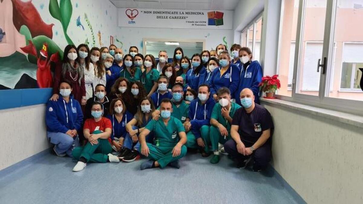 TAORMINA. STAFFETTA DI CARDIOCHIRURGHI PER SALVARE DUE NEONATITAORMINA. - 