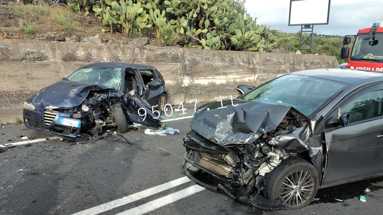 AGGIORNAMENTO. GRAVE INCIDENTE SULLA SS284, DUE FERITI.  UN UOMO  GRAVE, TRASPORTATO IN ELISOCCORSO AL CANNIZZARO