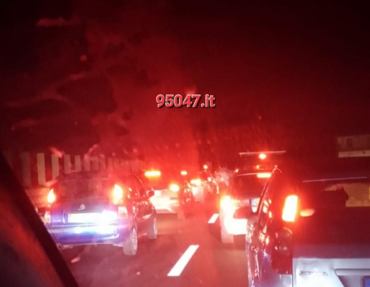 GRAVE INCIDENTE NEI PRESSI DELLO SVINCOLO PALAZZOLO SULLA SS121 - 