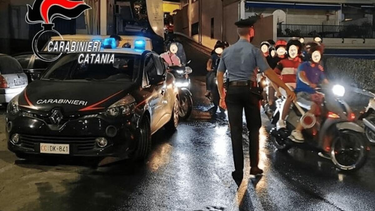 CATANIA. CONTROLLI  NEI LIDI: SCOPERTI SETTE LAVORATORI IN NERO ED ALIMENTI NON TRACCIATI - 