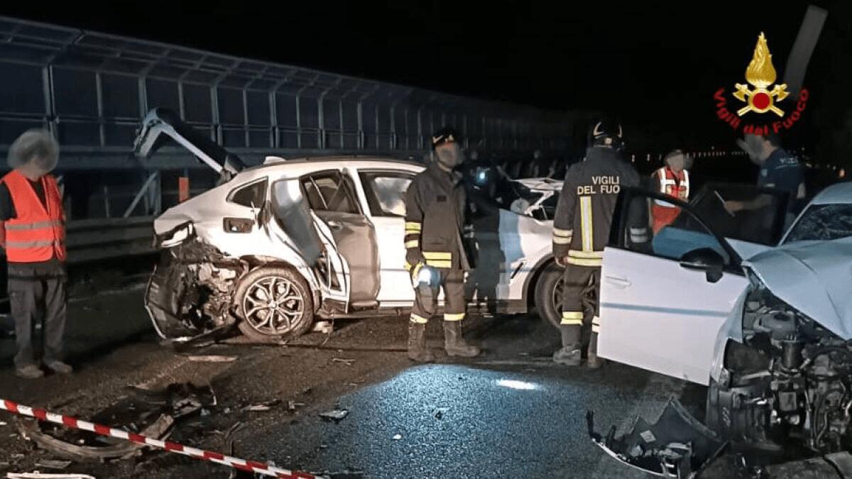 TRAGICO INCIDENTE SULLA MESSINA PALERMO, LE VITTIME SONO UN 46ENNE DI BARCELLONA E UN 30ENNE DI MESSINA, ENTRAMBI ERANO SENZA PATENTE - 