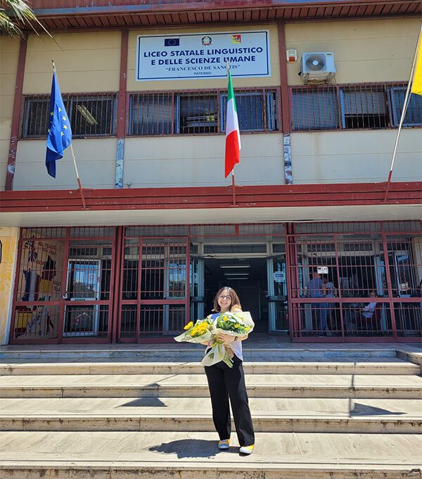 GIULIA VIRGILLITO Liceo Linguistico "Francesco De Sanctis", 5DL