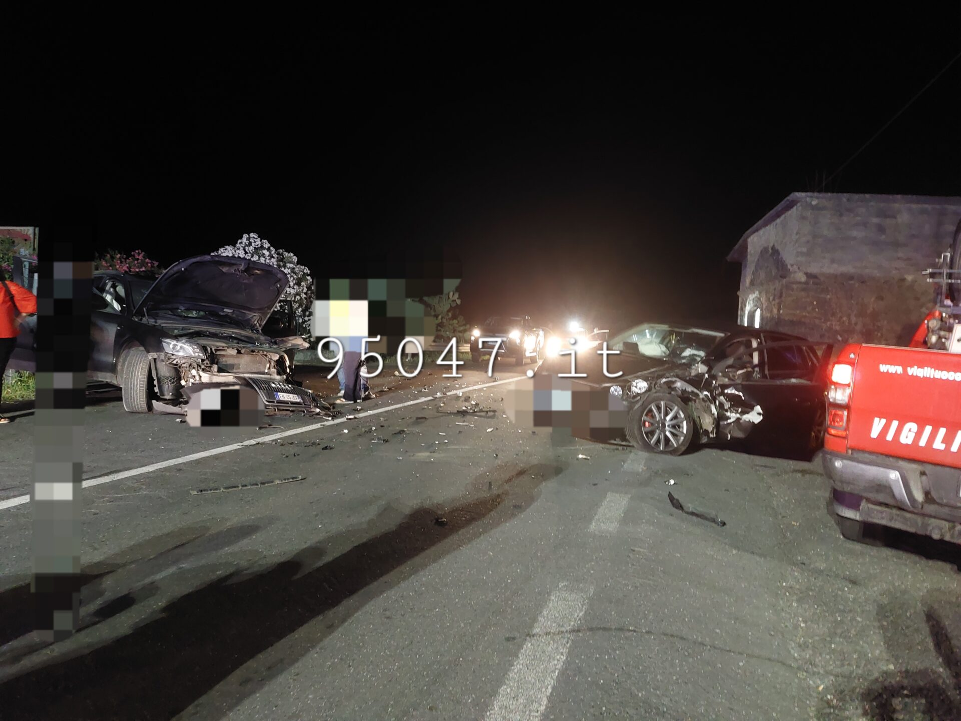 GRAVE INCIDENTE A SCHETTINO NELLA VECCHIA SS121, SOCCORSI SUL POSTO