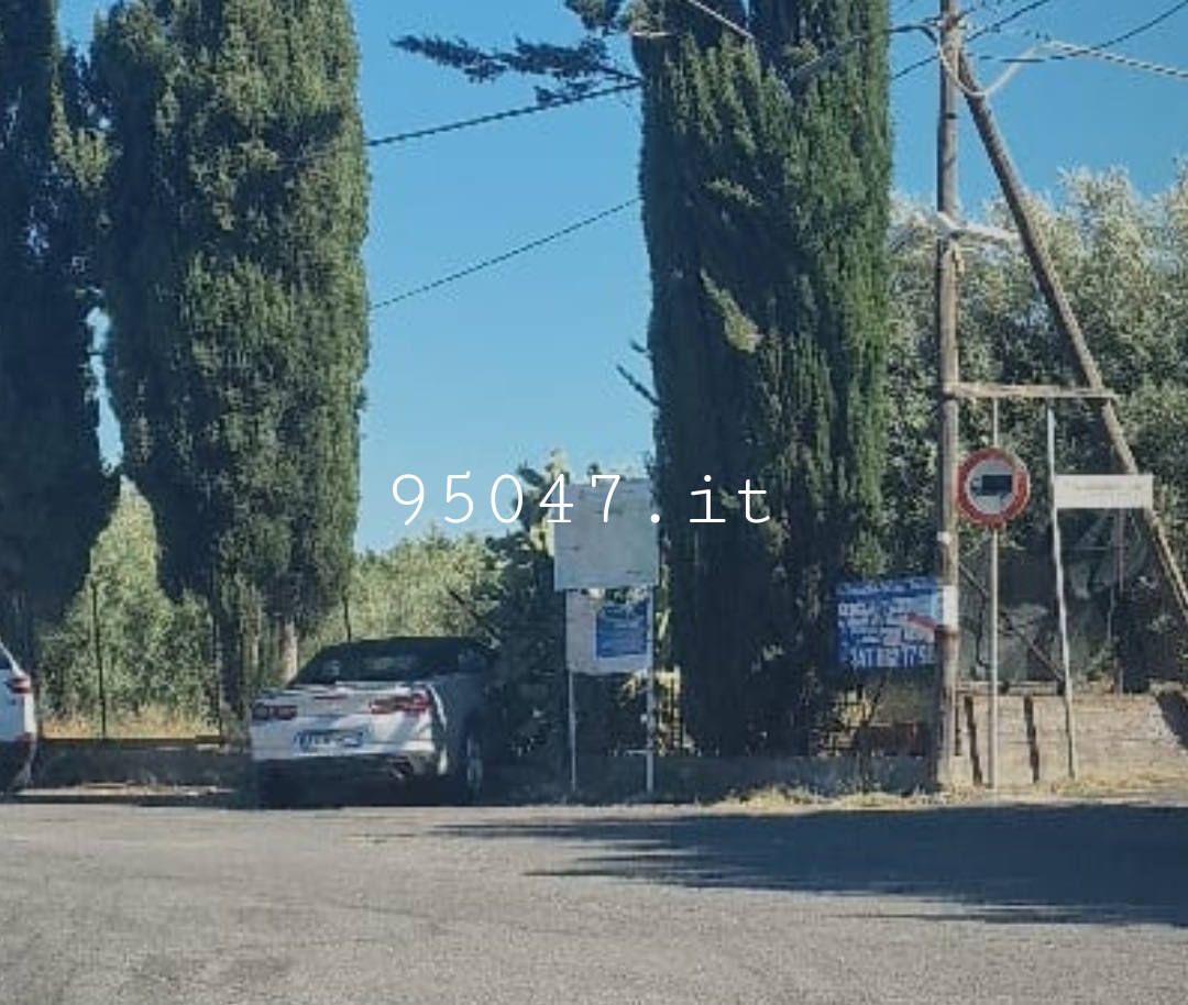 PALAZZOLO. INCIDENTE AUTONOMO PER UN AMERICANO- LE FOTO