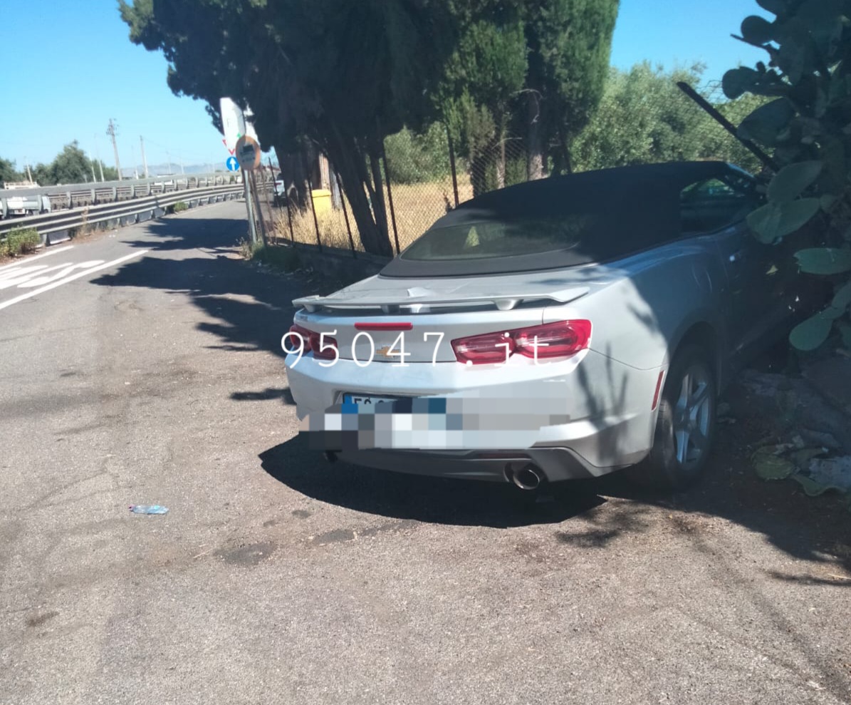 PALAZZOLO. INCIDENTE AUTONOMO PER UN AMERICANO- LE FOTO