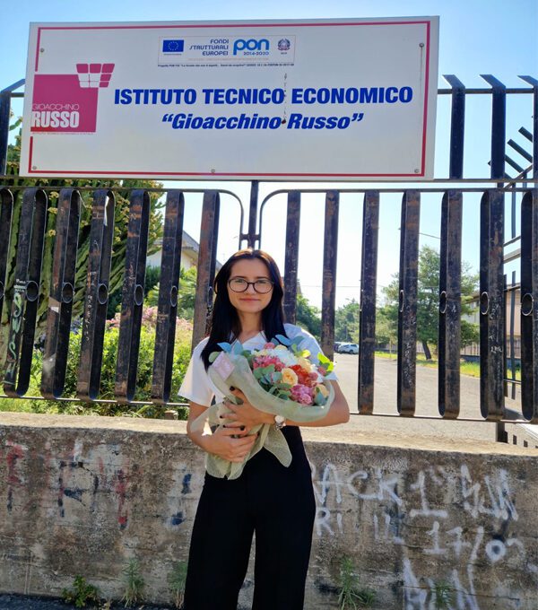 MOCOVEI MIHAELAISTITUTO TECNICO ECONOMICO "G. RUSSO" 5° CT