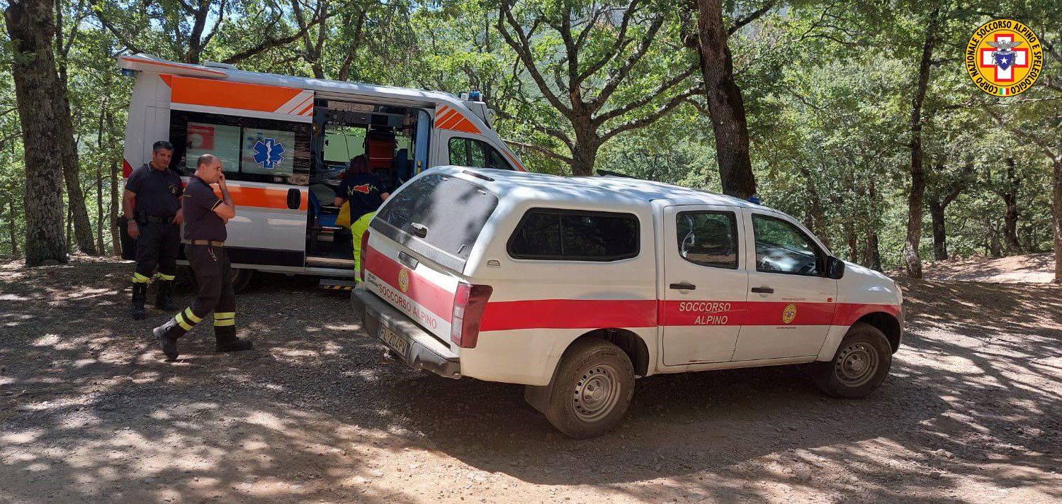 MOTOCICLISTA FERITO TRA FLORESTA E RANDAZZO A MONTE COLLA, INTERVIENE IL SOCCORSO ALPINO