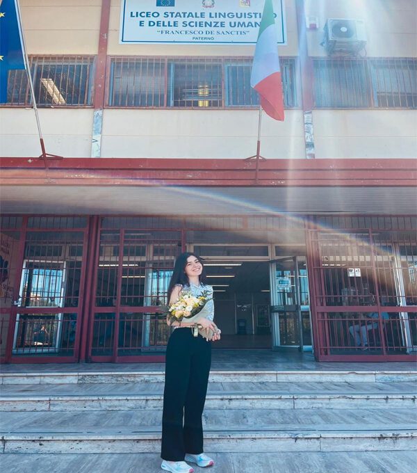 ROSANNA PARATORELiceo Linguistico "F. De Sanctis" 5CL