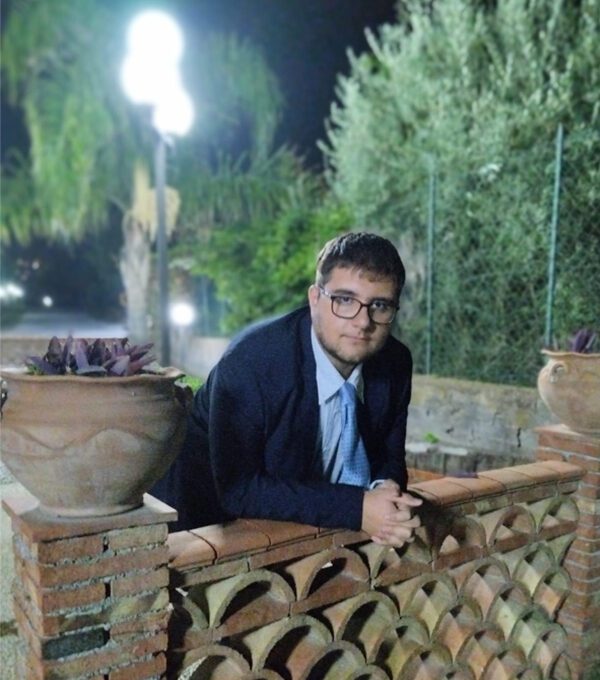 ALESSANDRO ASERO IIS Francesco Redi - 5°B Informatica