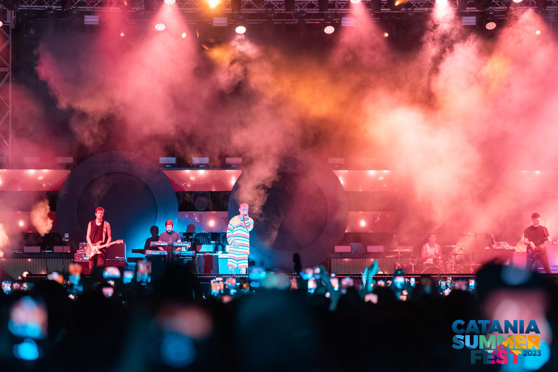 IN 11 MILA BALLANO CON IL RAPPER LAZZA ALLA VILLA BELLINI