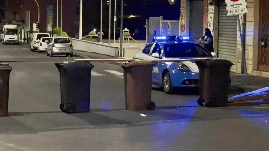 CATANIA: ZONE SENZA ACQUA ED ENERGIA ELETTRICA, CITTADINI PROTESTANO IN STRADA – FOTO