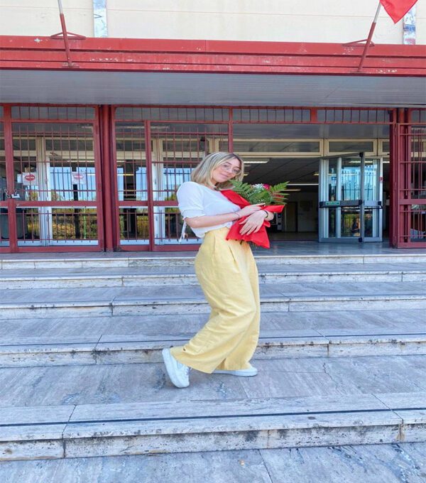 ARIANNA CARBONARO Liceo Linguistico "Francesco De Sanctis", 5DL