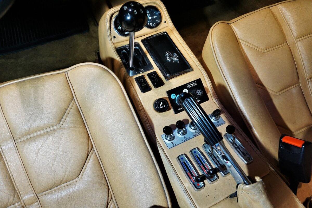 BOLZANO. PAPÀ HA UN MALORE IMPROVVISO AL VOLANTE, IL FIGLIO (7 ANNI) TIRA IL FRENO A MANO E CHIAMA I SOCCORSI, SALVANDOLO - 