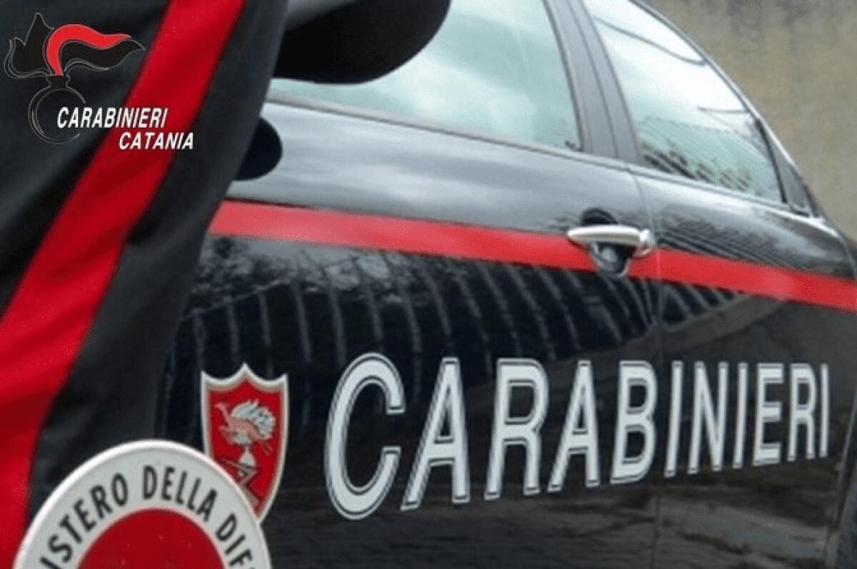 MASCALUCIA. EVADE DAI DOMICILIARI E TENTA IL FURTO IN UNA SCUOLA: PRESO DAI CARABINIERI - 
