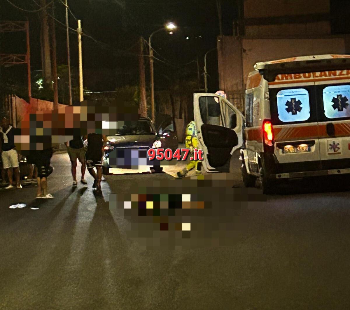 BIANCAVILLA, SCONTRO AUTO-MOTO NELLA NOTTE: UN MORTO ED UN FERITO - 