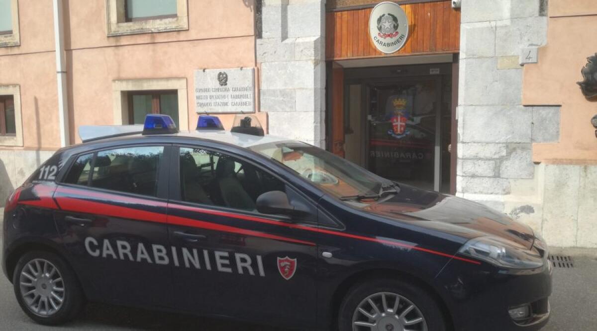 CONTROLLI DEI CC NEL TAORMINESE: 7 PERSONE DENUNCIATE. SEQUESTRATI OLTRE 30 KG DI PRODOTTI ALIMENTARI - 