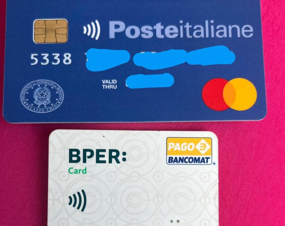 PATERNO'. CARTE RITROVATI QUESTA MATTINA - 