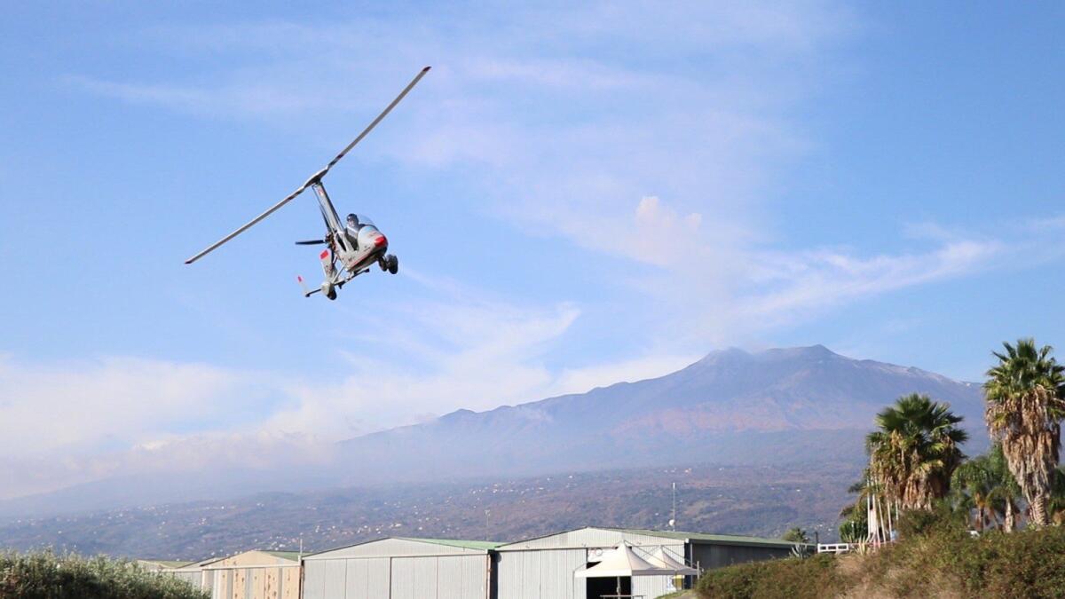 DOMANI TENTATIVO DI RECORD DEL MONDO IN AUTOGIRO A 10.000 METRI SOPRA L'ETNA - 