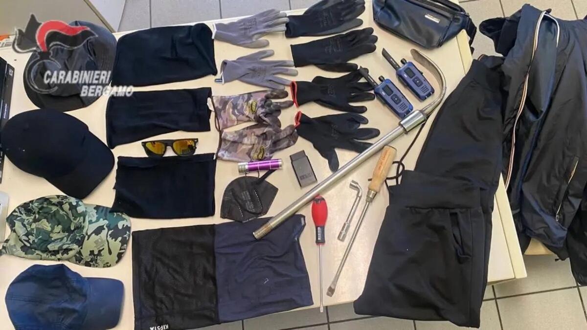 QUATTRO CATANESI ARRESTATI IN TRASFERTA A BERGAMO POCO PRIMA DI TENTARE UN “COLPO” IN BANCA - 