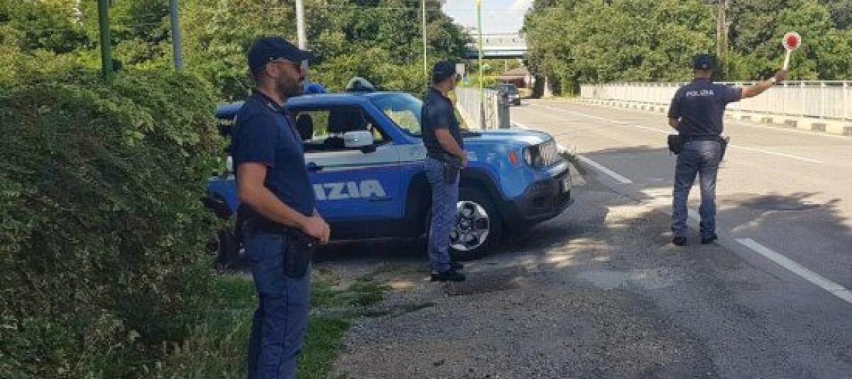 MANTOVA. CREA UNA CHAT PER SEGNALARE I CONTROLLI DELLA POLIZIA, NEI GUAI IL CREATORE - 