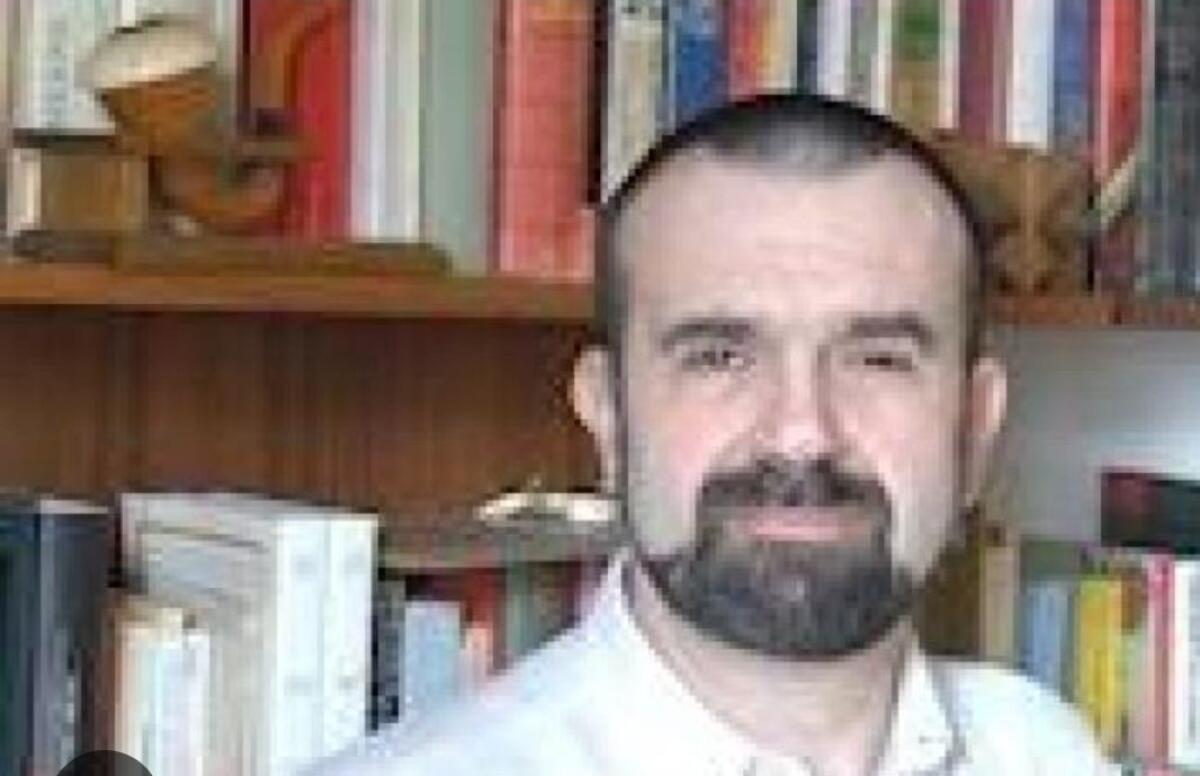 FOLLIA AD ALESSANDRIA. UCCIDE MOGLIE, FIGLIO E SUOCERA E POI SI TOGLIE LA VITA - 