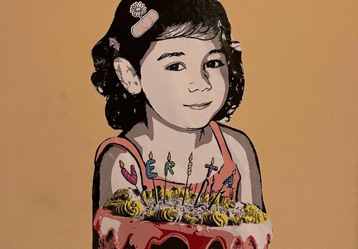 DENISE PIPITONE COMPIE 23 ANNI: GLI AUGURI DEI GENITORI E UN MURALES A MAZARA DEL VALLO - 