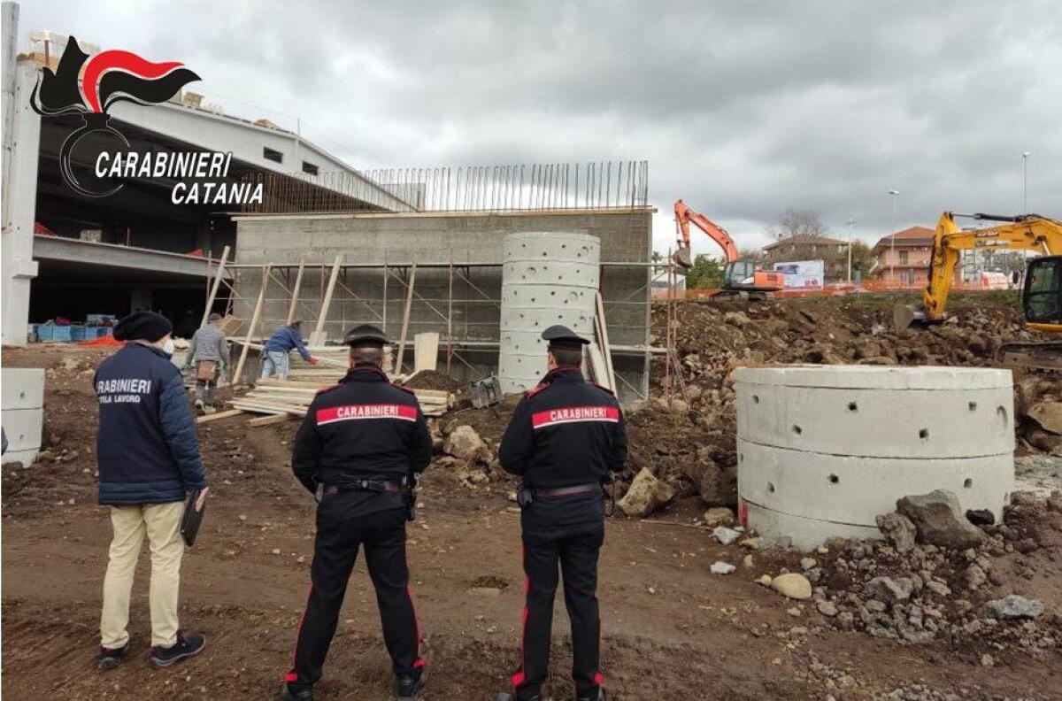 Gravina di Catania. Attività ispettiva del NIL nei cantieri edili: un piccolo imprenditore denunciato - 